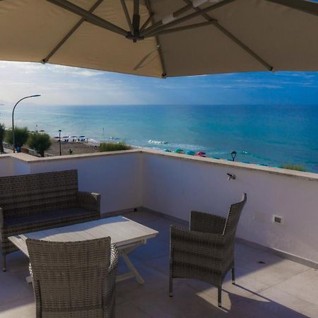 Piccolo Hotel Terracina Kültér fotó