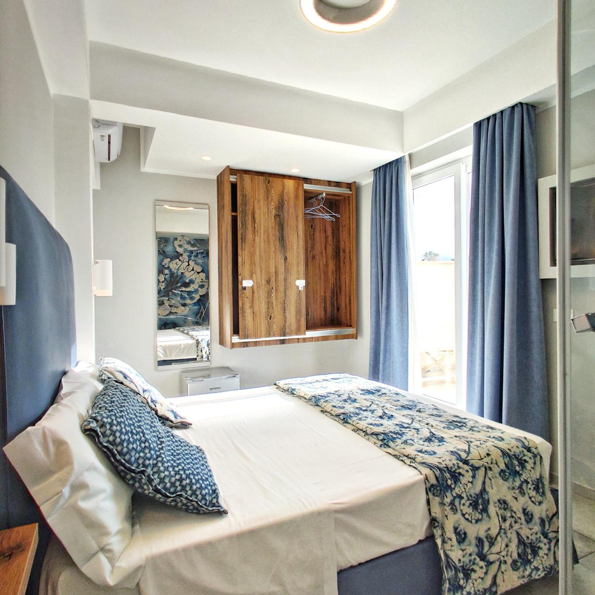 Piccolo Hotel Terracina Kültér fotó