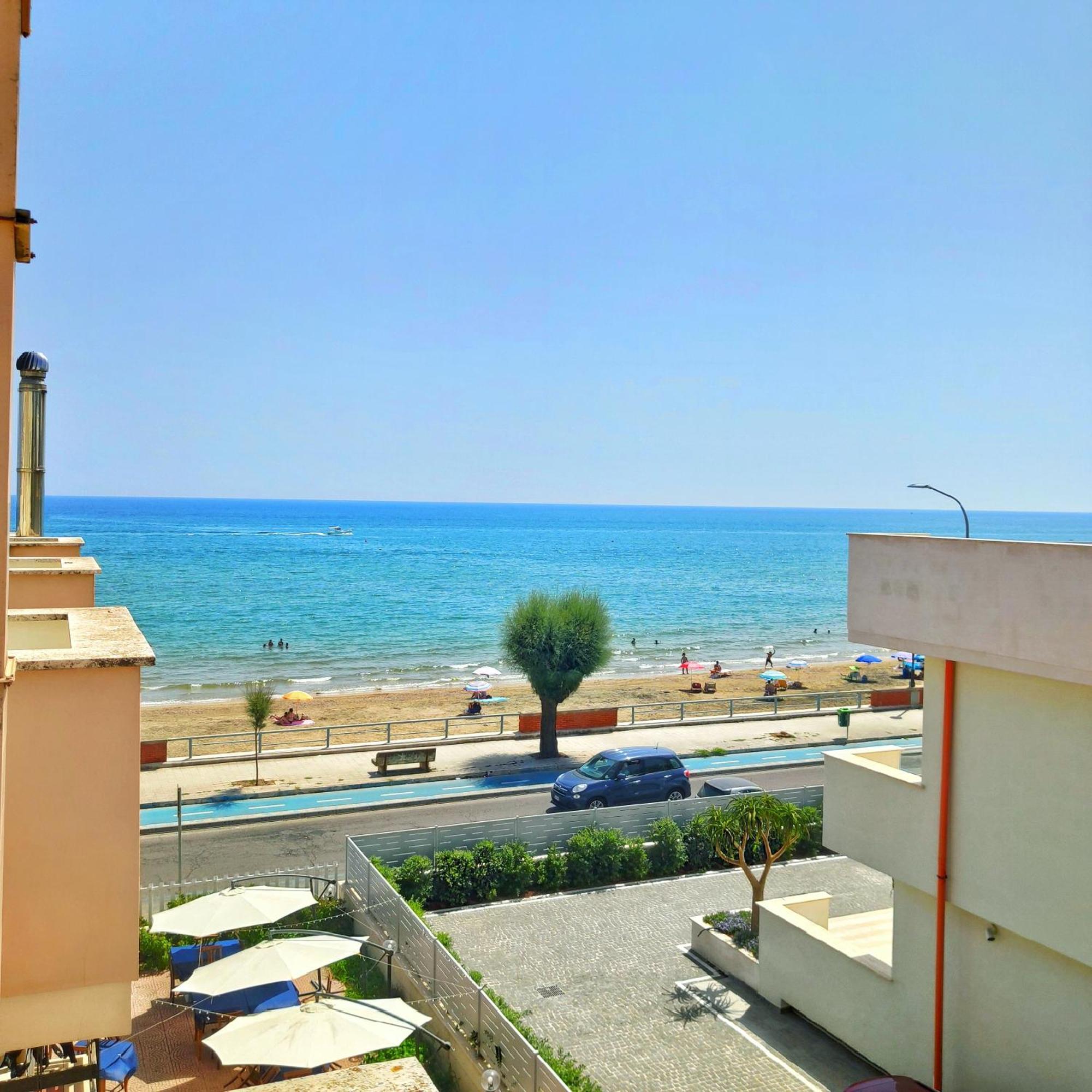 Piccolo Hotel Terracina Kültér fotó