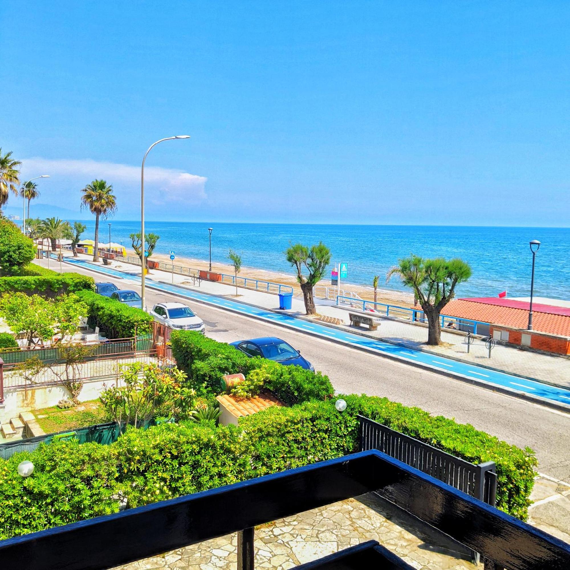 Piccolo Hotel Terracina Kültér fotó